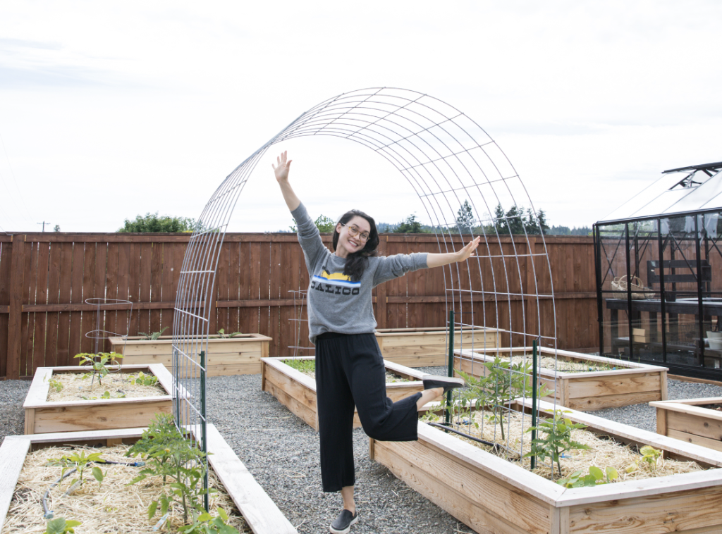 Arched Trellis Raised Garden Bed