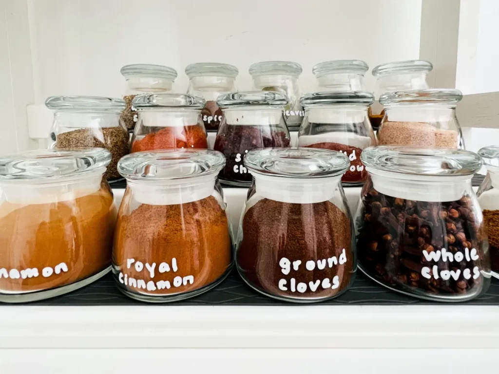 Magnetic Spice Jars: Organize with Style