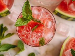 Recipe: Sparkling Watermelon Mint Vodka Cocktail