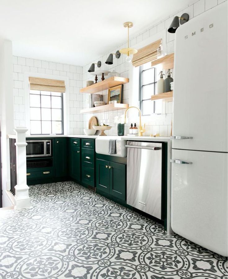 Elevating the Kitchen with Photo Tiles