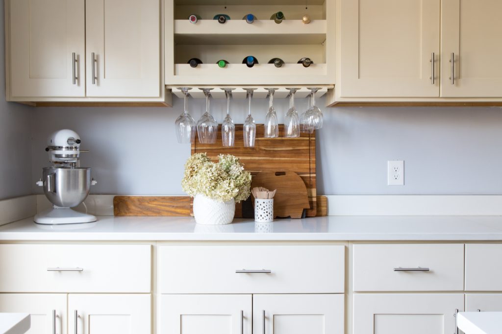 The Ample Storage and Clutter-Free Counters