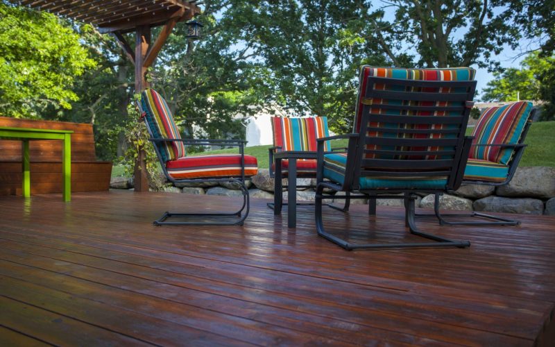 The Benefits of Hiring a Professional Deck Builder