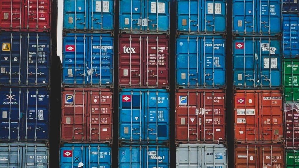 The Ultimate Guide to Buying a Shipping Container
