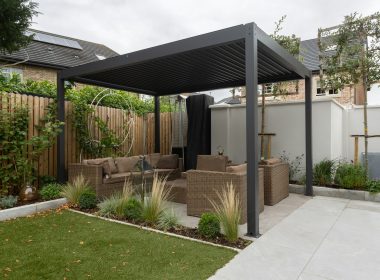 What Are the Benefits of Installing a Custom Pergola?