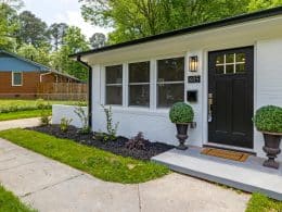 Seven Signs You Need A New Front Door