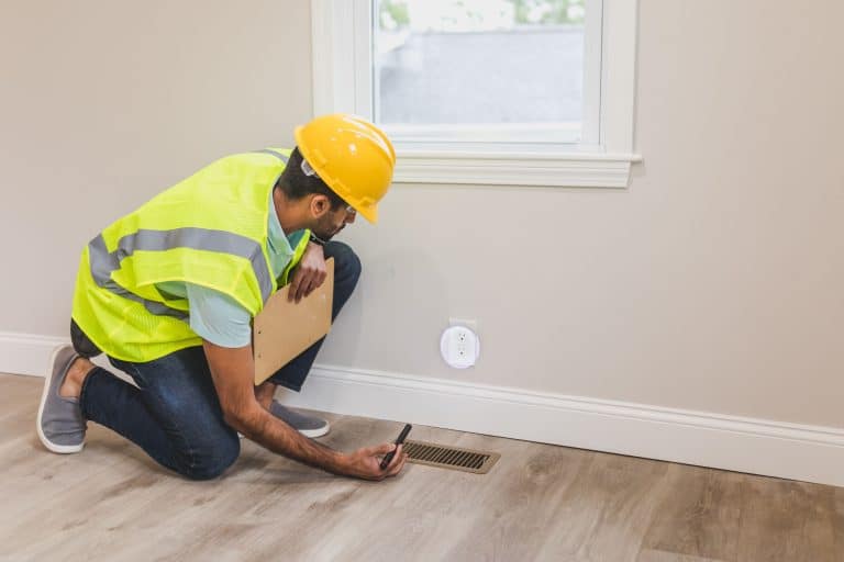 How to Choose an HVAC Contractor: 7 Things to Look For Before You Sign